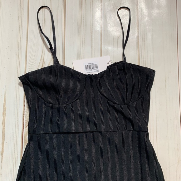 NWT Black Ribbed Dress Adjustable Straps - Picture 5 of 7